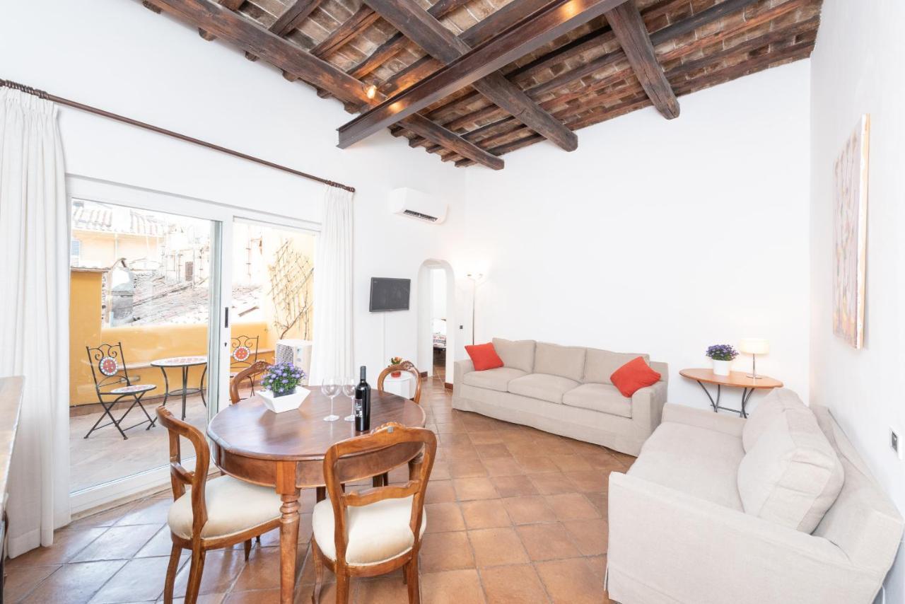 Stunning Campo De Fiori Apartment With Terrace Roma Exterior foto