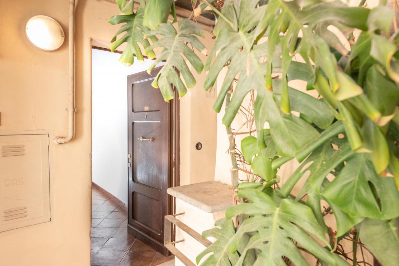Stunning Campo De Fiori Apartment With Terrace Roma Exterior foto